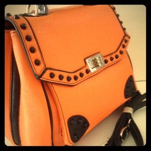 The Coral Satchel
