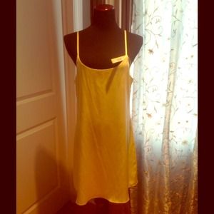 Silk stretchy banana dress