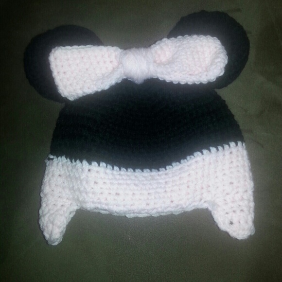Minnie mouse hat