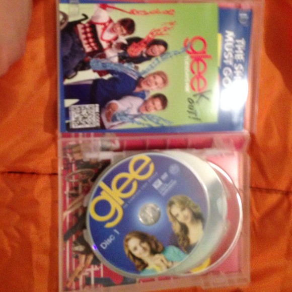 Glee the complete first season on DVD - Picture 4 of 4