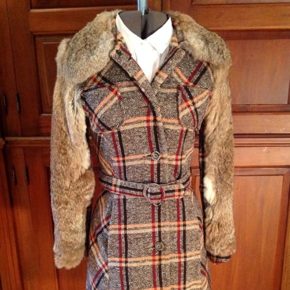 Gorgeous vintage REAL fur and plaid coat REDUCED