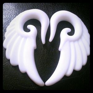 Angel wing plugs size 00