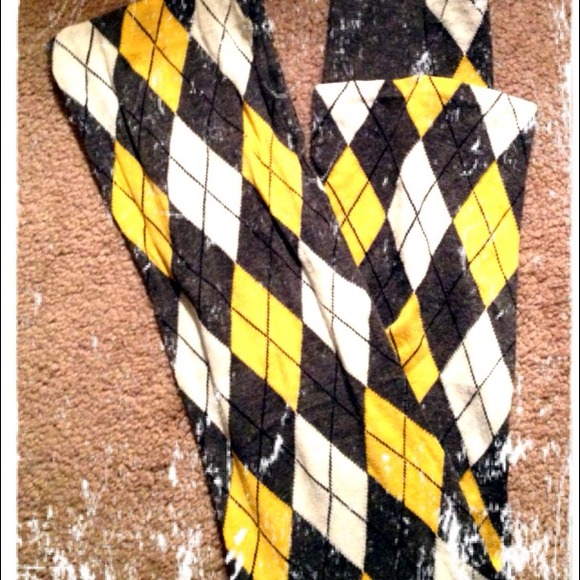 Grey and Yellow Scarf