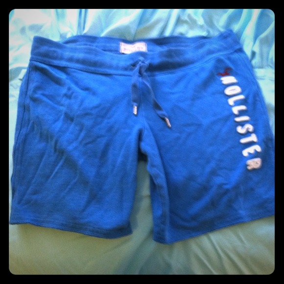 Hollister shorts 💙😯👖🌊🏄