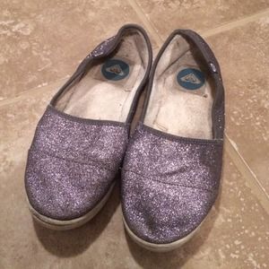 Sparkly roxy flats