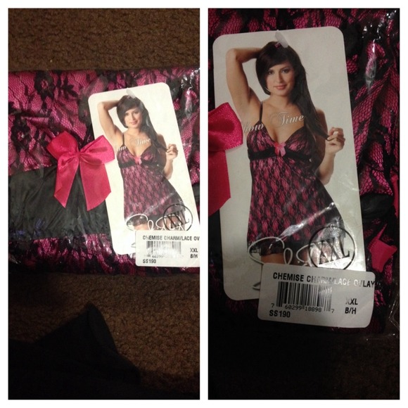 ***sold Hot pink/ black lace lingerie XXL