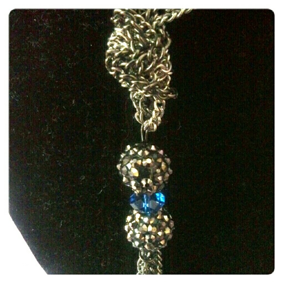 Gunmetal & Blue Knot necklace