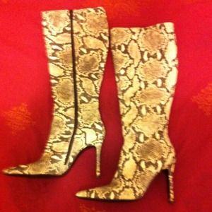 💰💰SALE💰💰 Colin Stuart boots