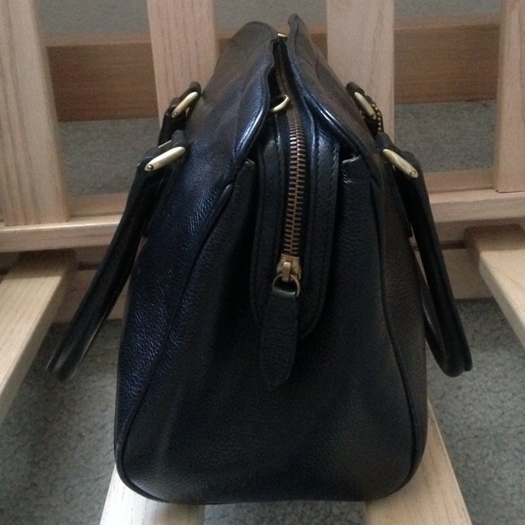 🎉HP🎉AUTHENTIC COACH BLACK VINTAGE CLASSIC MADISON BAG - Picture 2 of 11