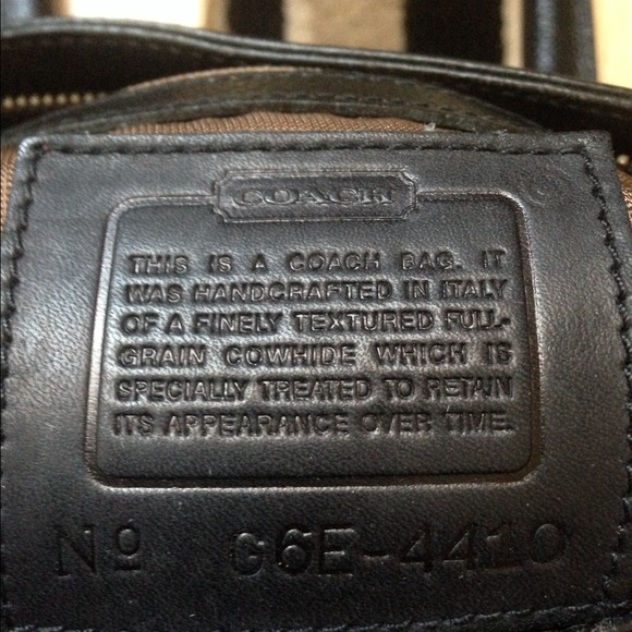 🎉HP🎉AUTHENTIC COACH BLACK VINTAGE CLASSIC MADISON BAG - Picture 4 of 11