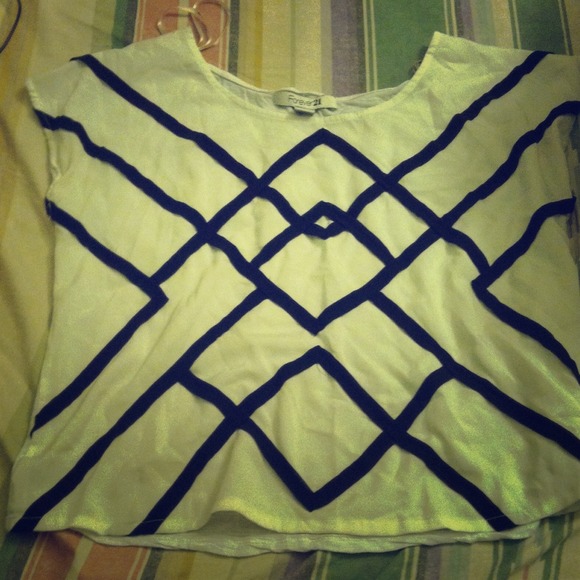 White top with black patterns