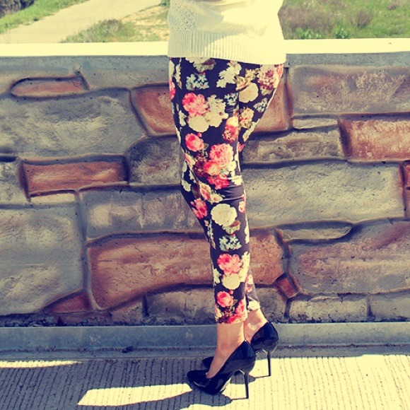 Floral leggings