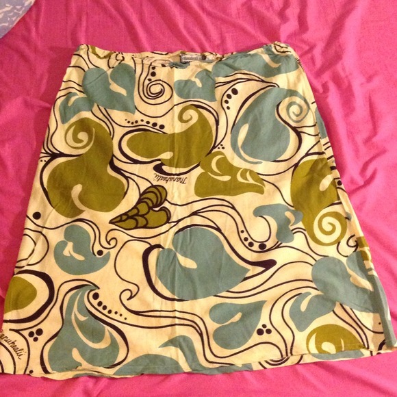 Hawaiian Designer: Manuheali'i Skirt