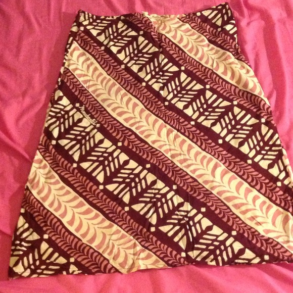 Hawaiian Designer:  Manuheali'i  Skirt