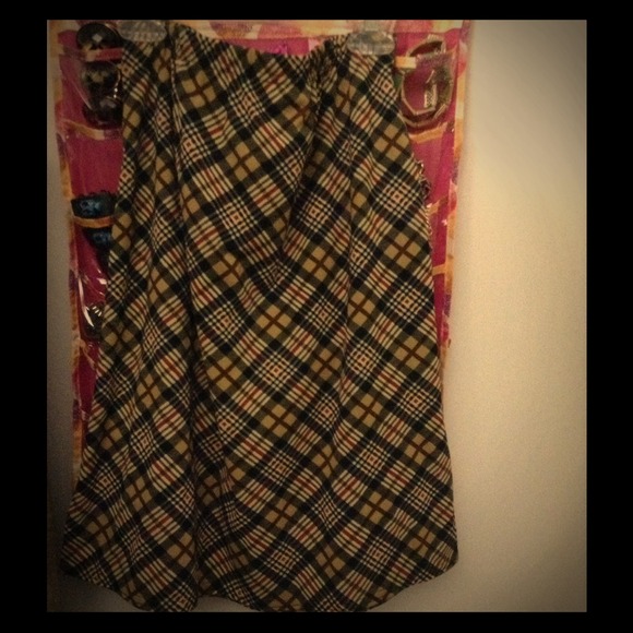 Plaid A-line Skirt sz: XS
