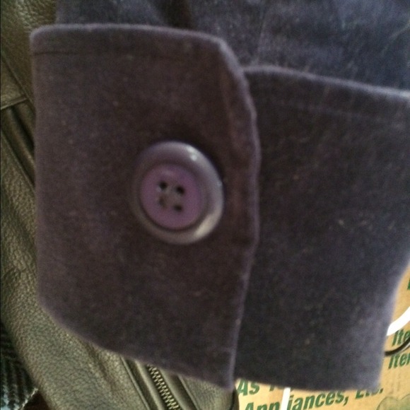 Jacket - Picture 3 of 3