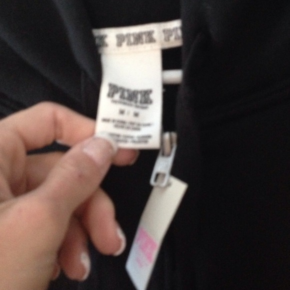 ❤️❤️NWT💛SOLD‼️ bling hoodie from VS❤️SOLD - Picture 4 of 4