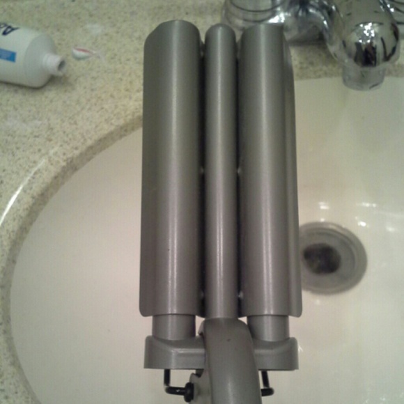 Revlon waves - Picture 2 of 3