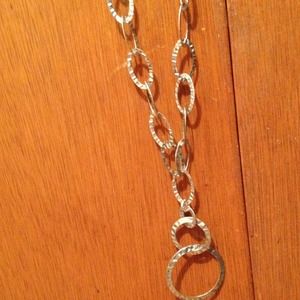 Silver circles neckless