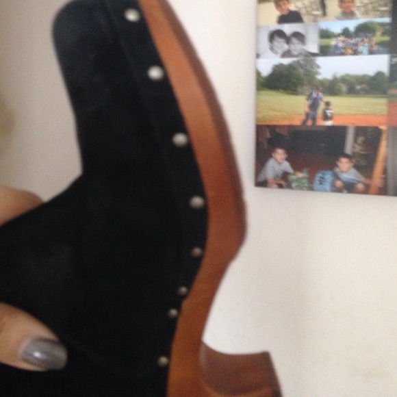 Ugg boots Lynnea size 6MAKE OFFER SALE