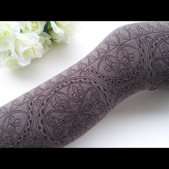 Pants - Celtic pattern tights