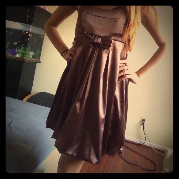 Cute short brown dress
