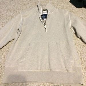American eagle pullover