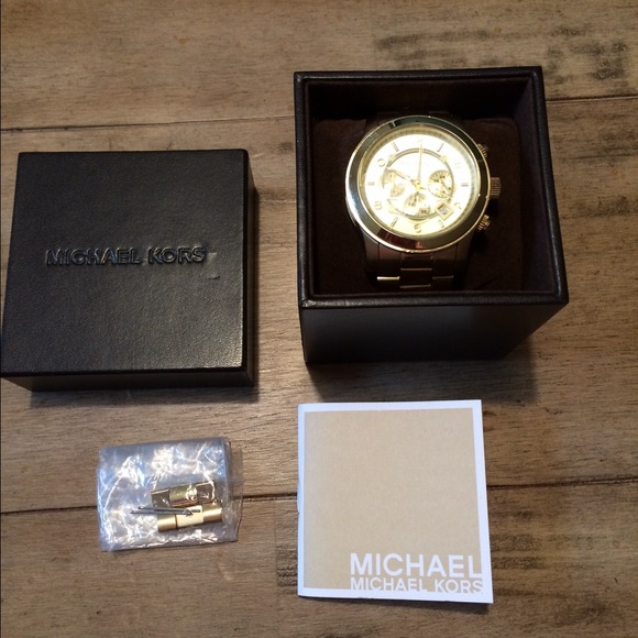 ‼️Sold‼️Michael Kors Runway Watch - Gold MK8077
