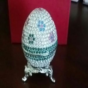 Swarovski crystal decorative egg