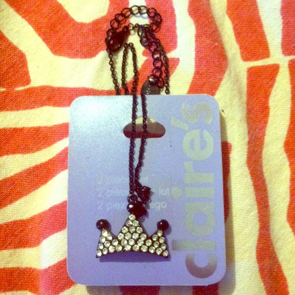 🎀GIFTED🎀Claire's necklace