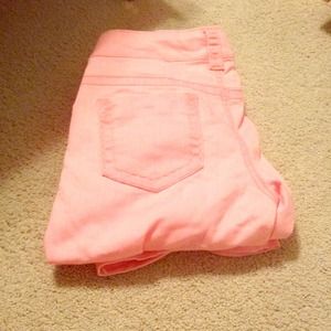 Pink skinny jeans