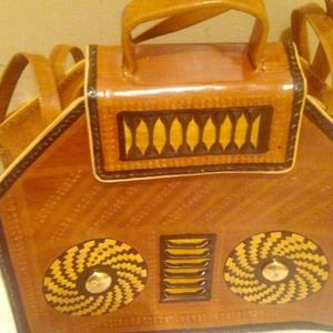 Handmade lamb skin leather bag w/ great designs