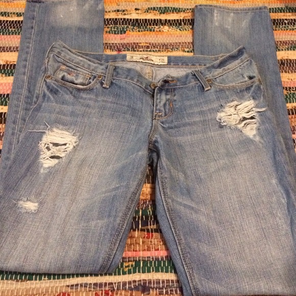 Hollister jeans! - Picture 1 of 3