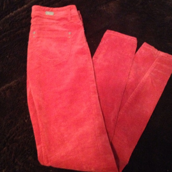 Adorable Coral smooth corduroy skinny pants - Picture 2 of 4