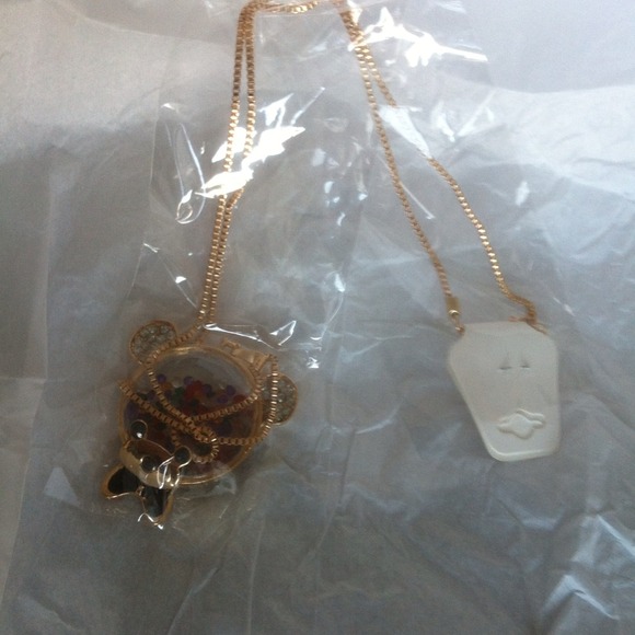 ❌SOLD❌ LONG CUB NECKLACE - Picture 4 of 4