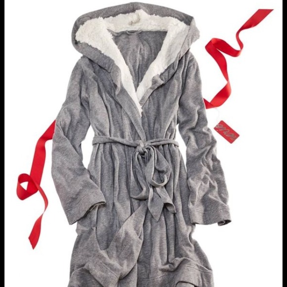 Aerie Heather Grey Hooded Robe