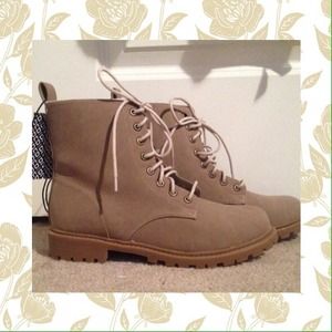 H&M Tan Boots