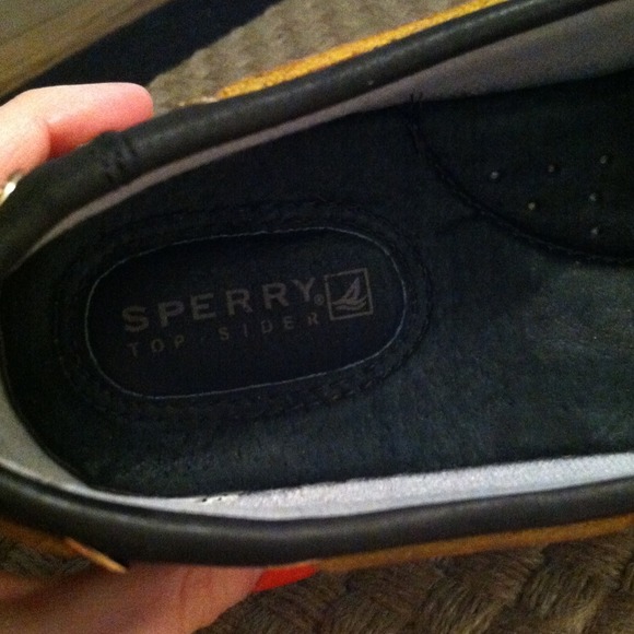 Reduced!! Sperry black glittery boat shoes loafers - Picture 2 of 4