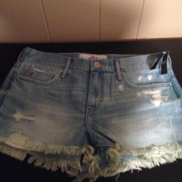 🚫SOLD🚫Hollister Jean Shorts