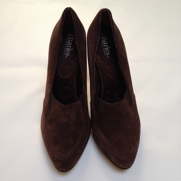 Charles David Brown Suede Heels - Picture 3 of 4