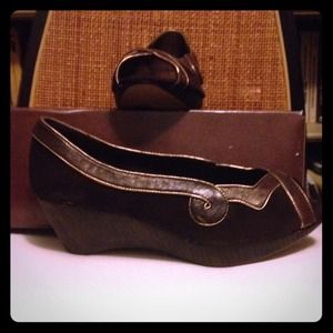 Seychelles Barracuda Suede Wedges