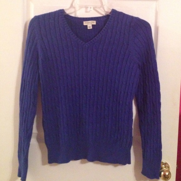 St. John's Bay Blue Sweater