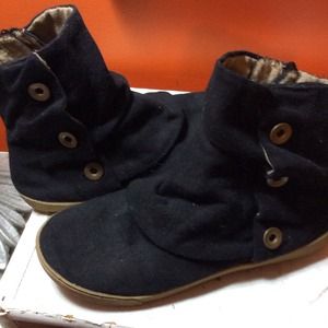 Black ankle boots 🚫HOLD🚫