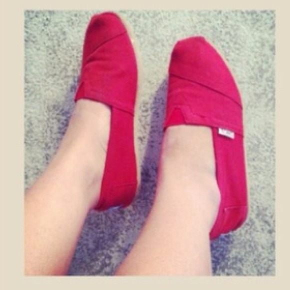 Red Toms