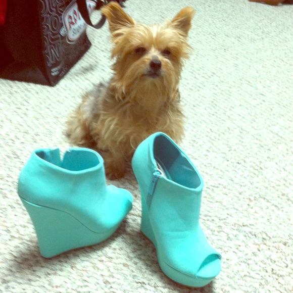 They are too big on me