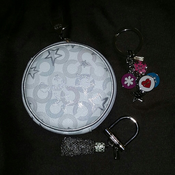 "RESERVED FOR BRITNEY 2010" Coach bundle