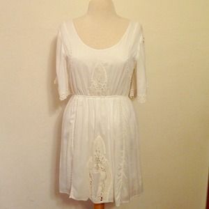 White cotton/lace dress.