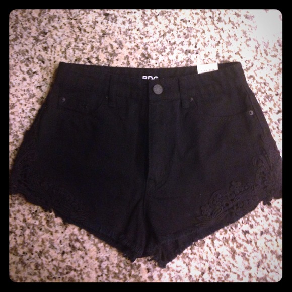 💥SOLD💥Urban Outfitters BDG High-Waisted shorts