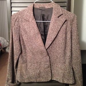 Grey tweed blazer with fabric buttons