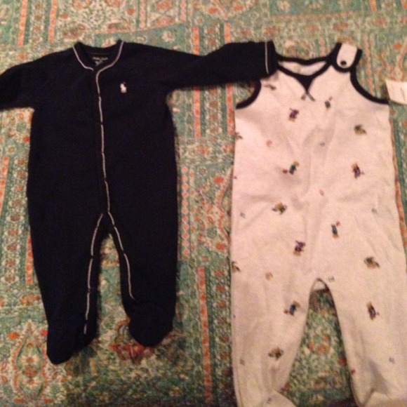 Infant clothing